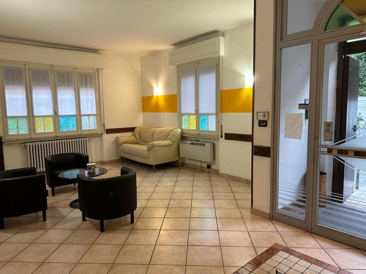 Be Me Hotel Helvetia Tabiano Terme 外观 照片